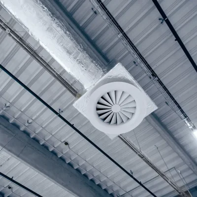air-ventilation-system-on-the-ceiling-in-a-large-w-2024-12-07-12-11-39-utc